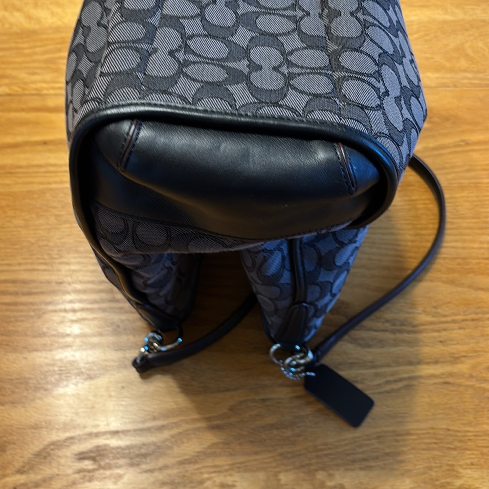 Coach Madison Phoebe Canvas Large Leather Triple Compartment Handbag. - Picture 8 of 12
